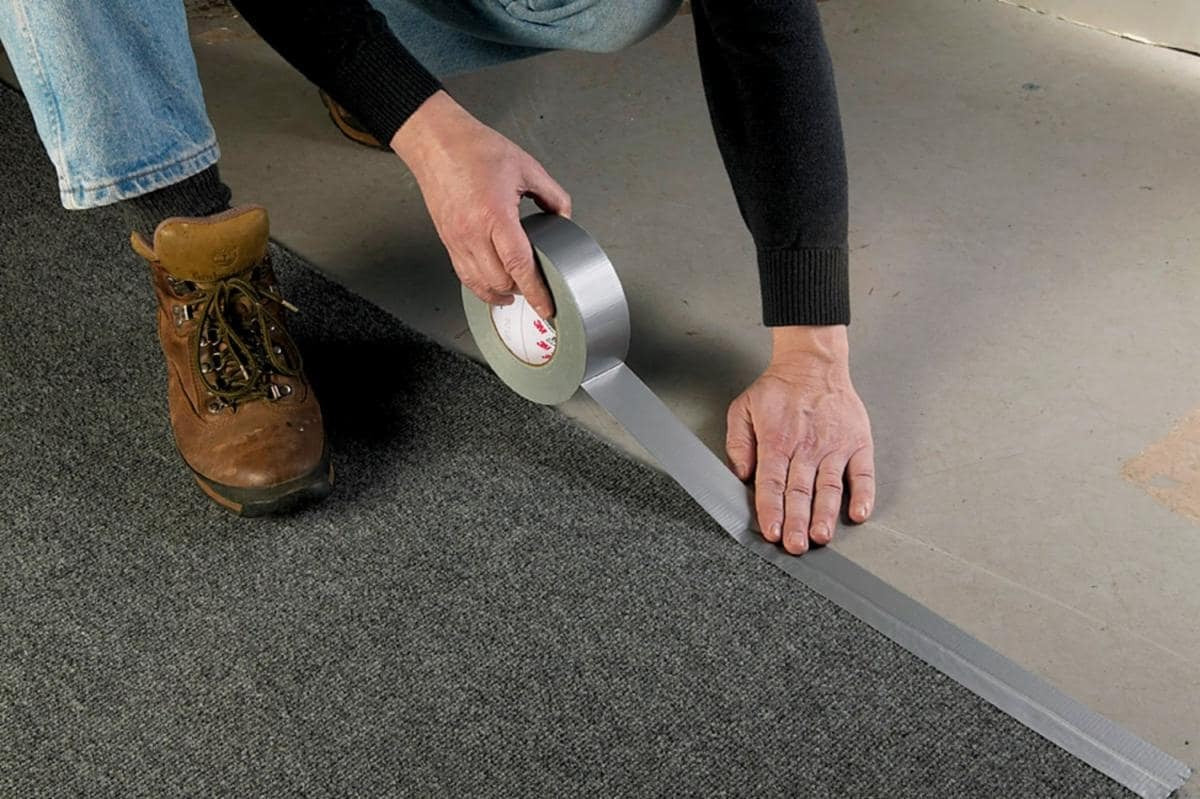 3M taping carpet protector